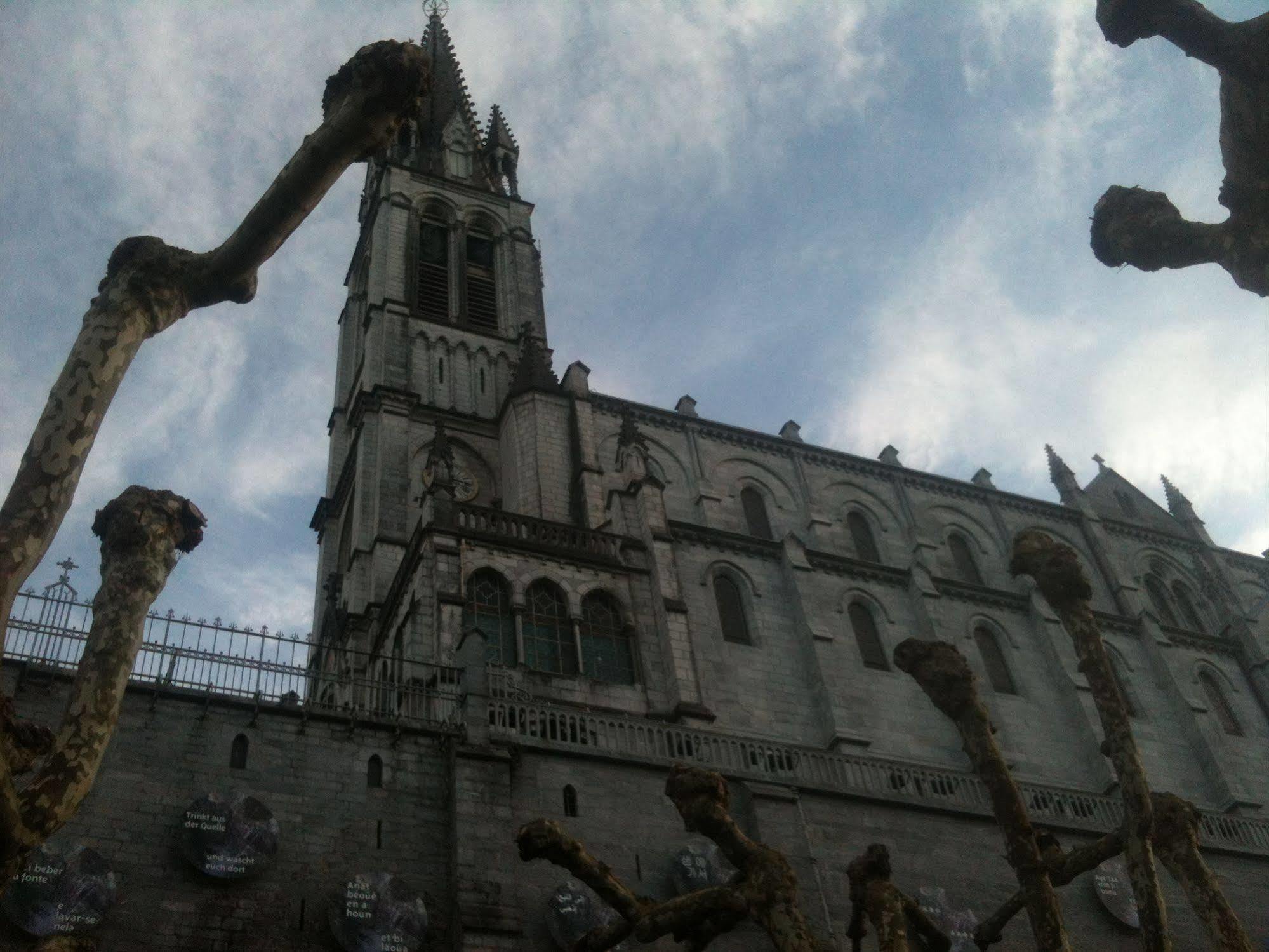 Hotel Beau Site Lourdes Exterior photo